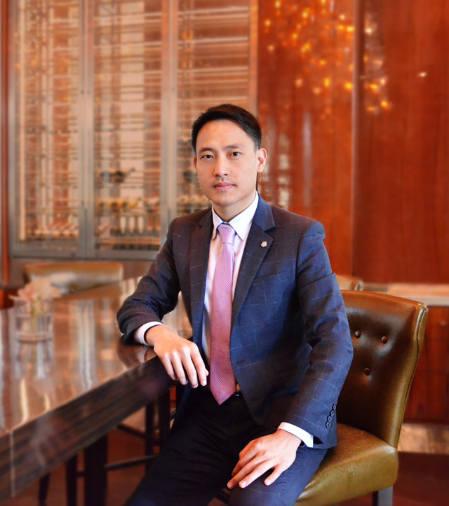 市场销售总监张鑫先生Mr.Zhangxin_副本.jpg